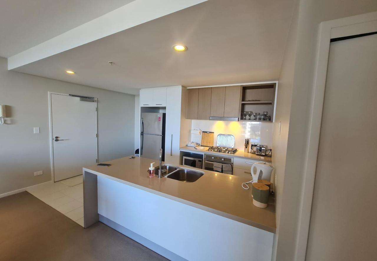 Link Portside Wharf Apartment Hotel Brisbane Exterior photo