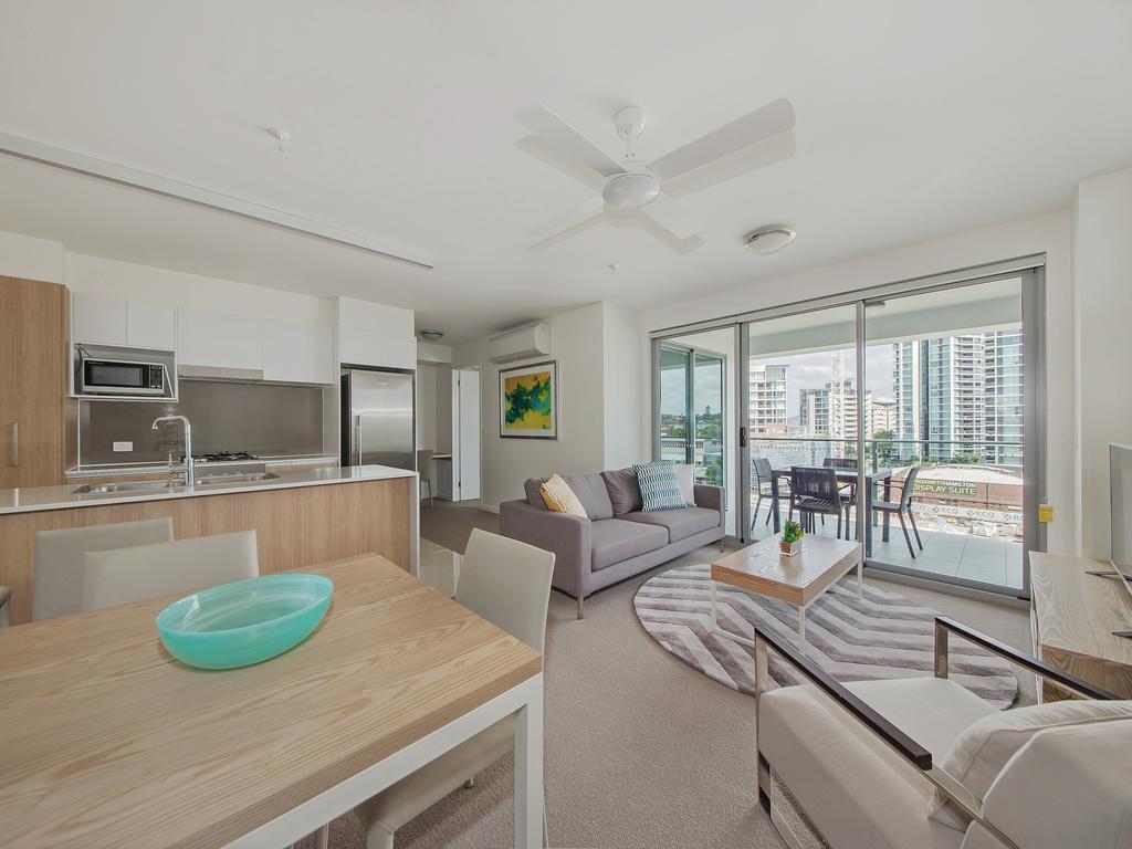 Link Portside Wharf Apartment Hotel Brisbane Exterior photo