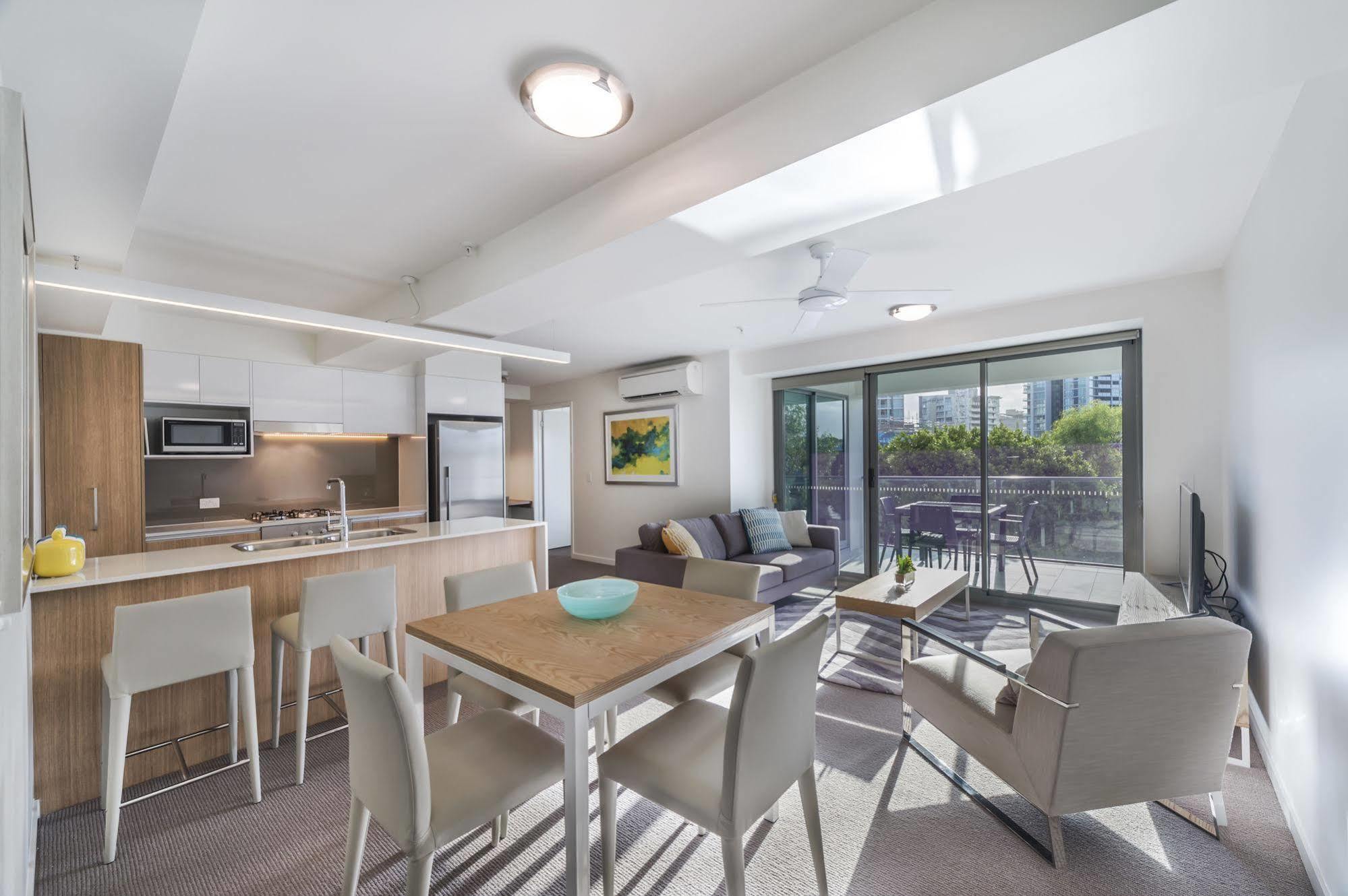 Link Portside Wharf Apartment Hotel Brisbane Exterior photo