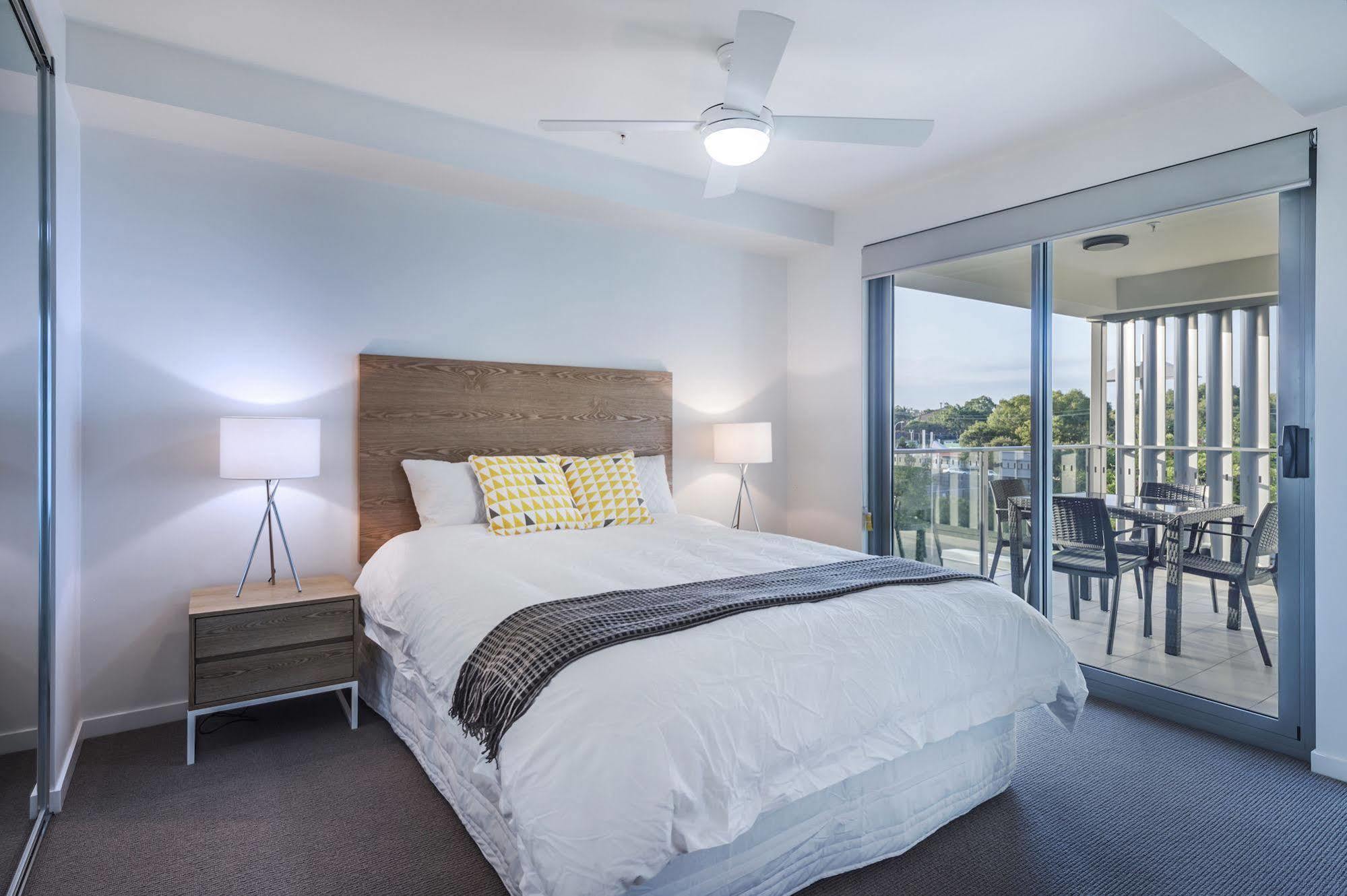 Link Portside Wharf Apartment Hotel Brisbane Exterior photo